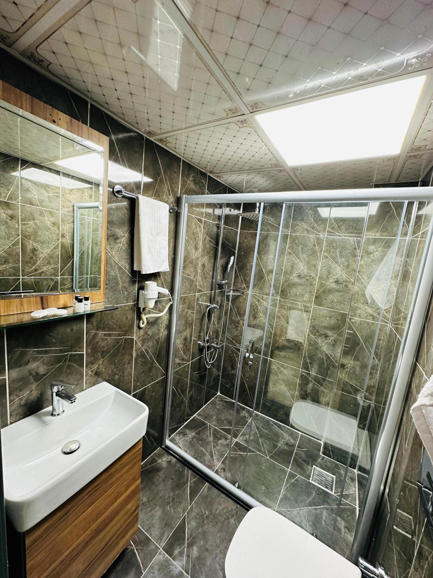 Taksim La Serena Hotels اسطنبول المظهر الخارجي الصورة