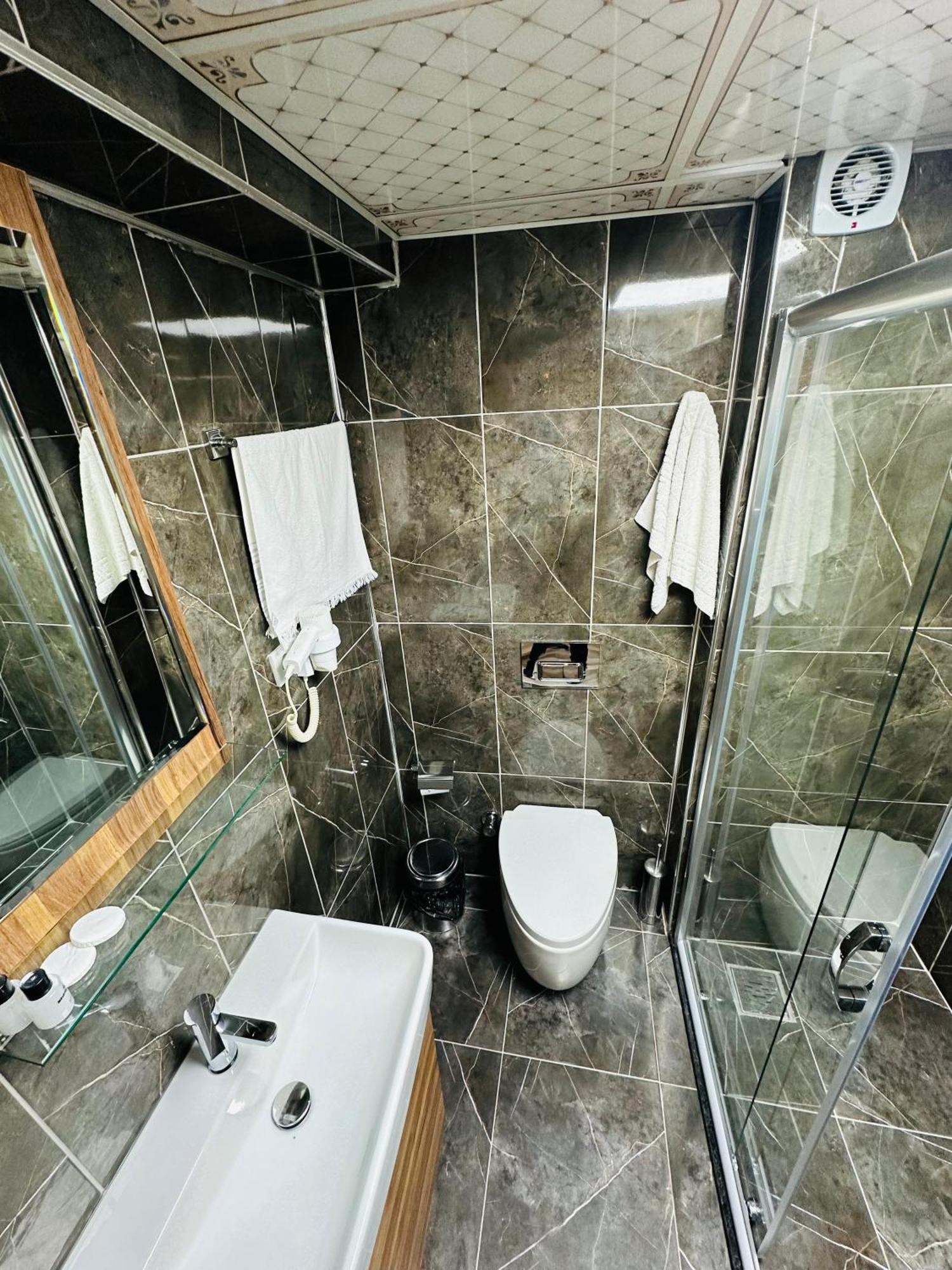 Taksim La Serena Hotels اسطنبول المظهر الخارجي الصورة