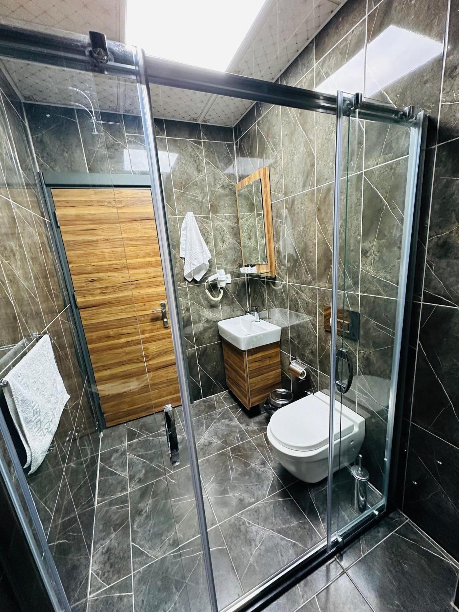 Taksim La Serena Hotels اسطنبول المظهر الخارجي الصورة
